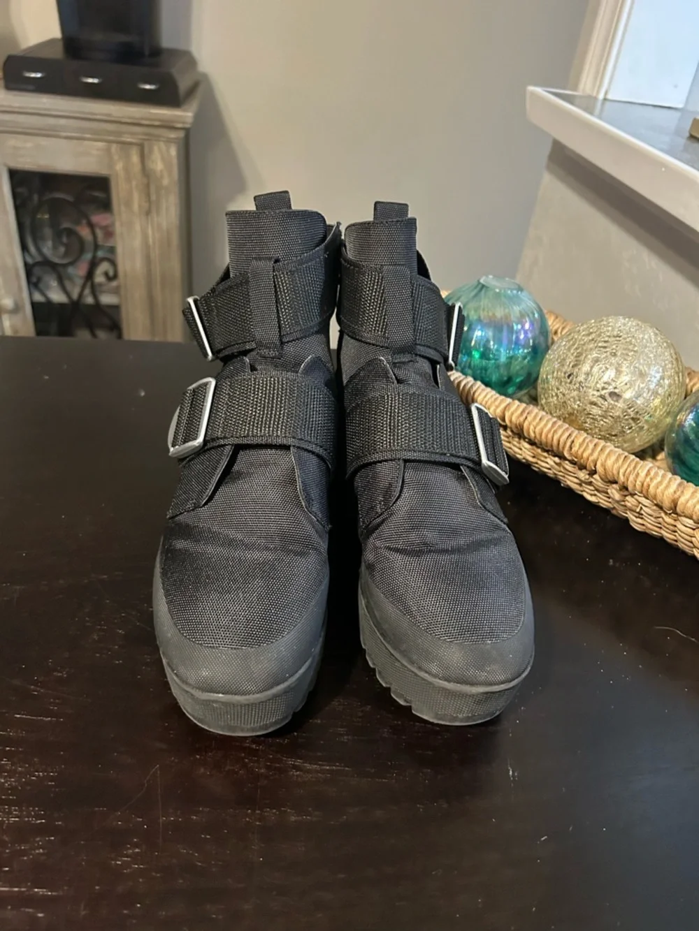Steve Madden Black Graden Platform Buckle Cutout Chunky Boots Size 8